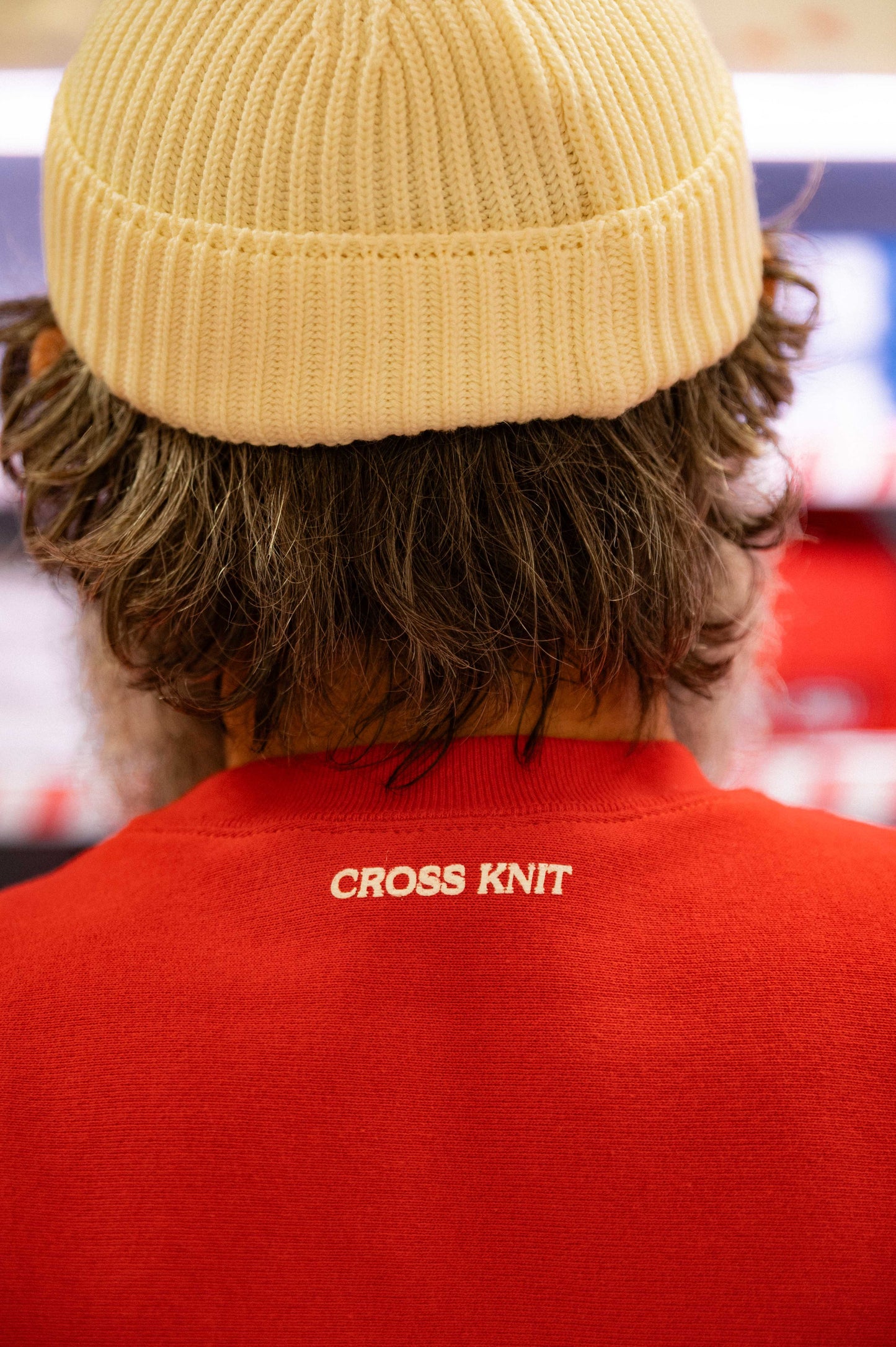VENICE M'ART CROSS KNIT CREW NECK