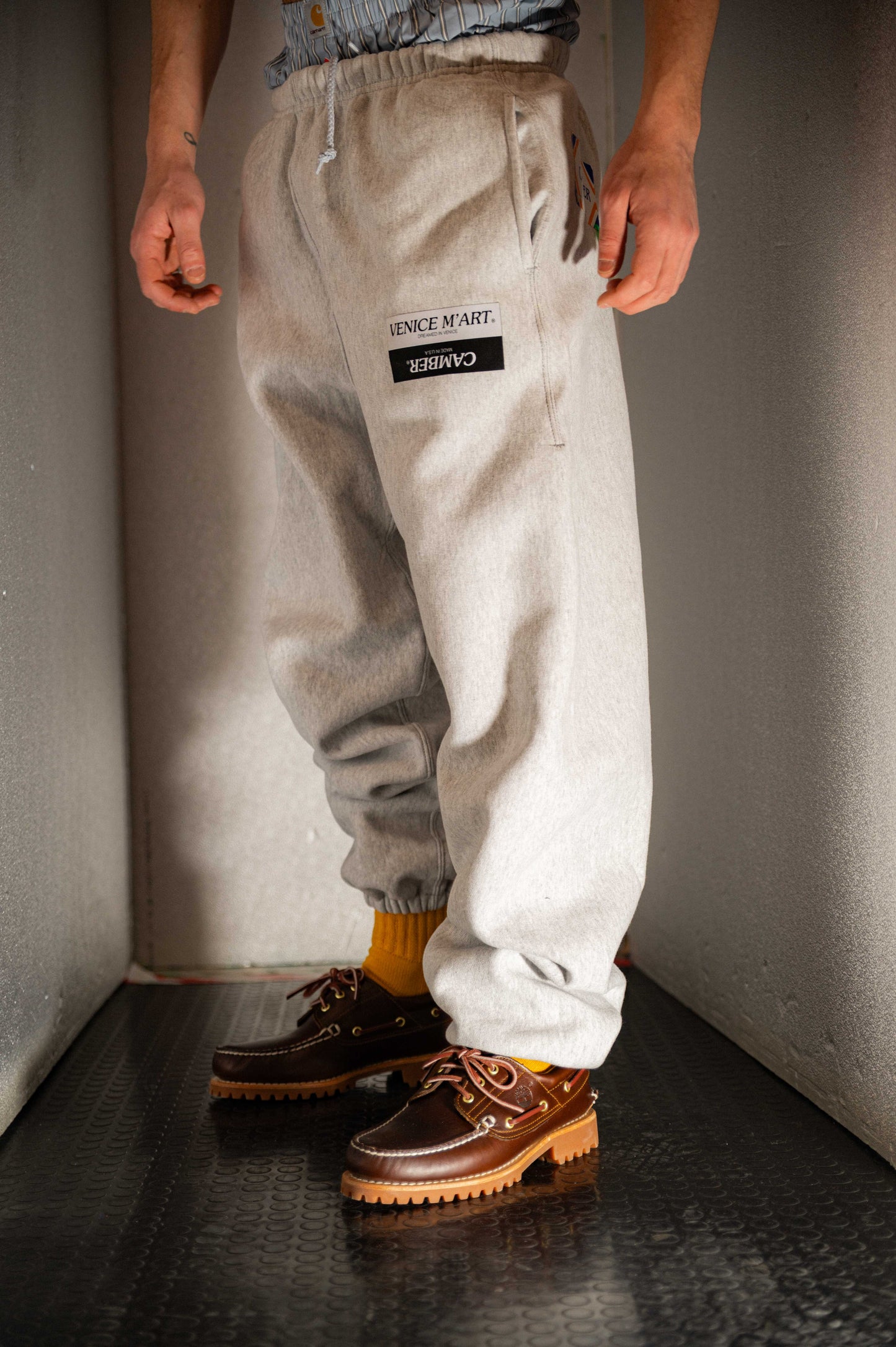 VENICE M'ART CROSS KNIT SWEATPANTS